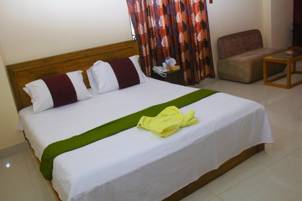 Cha Luxury Hotel & Restaurant Sreemangal Exterior photo